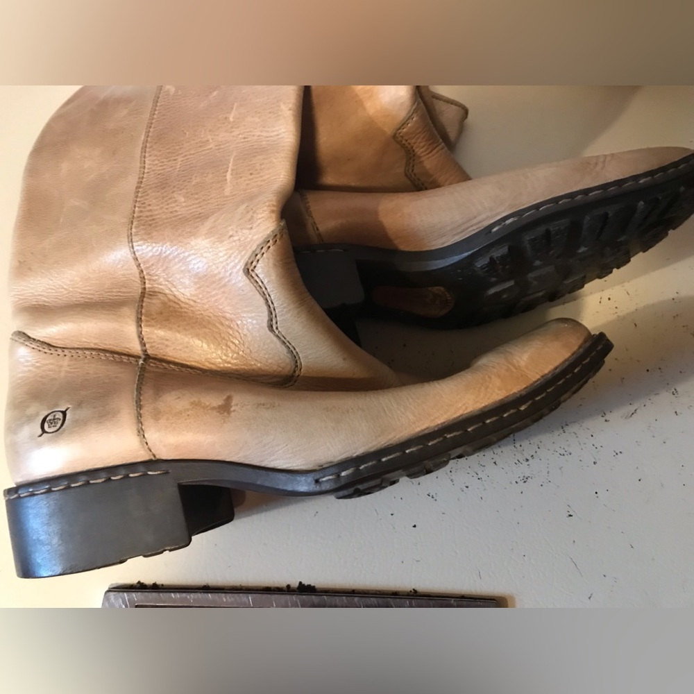 BORN Tan High Quality Leather Pull On Western Cowboy Boots Sz 10/42 M/W W2728 J5 - Picture 9 of 14